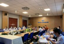 Tư vấn khám chữa bệnh từ xa